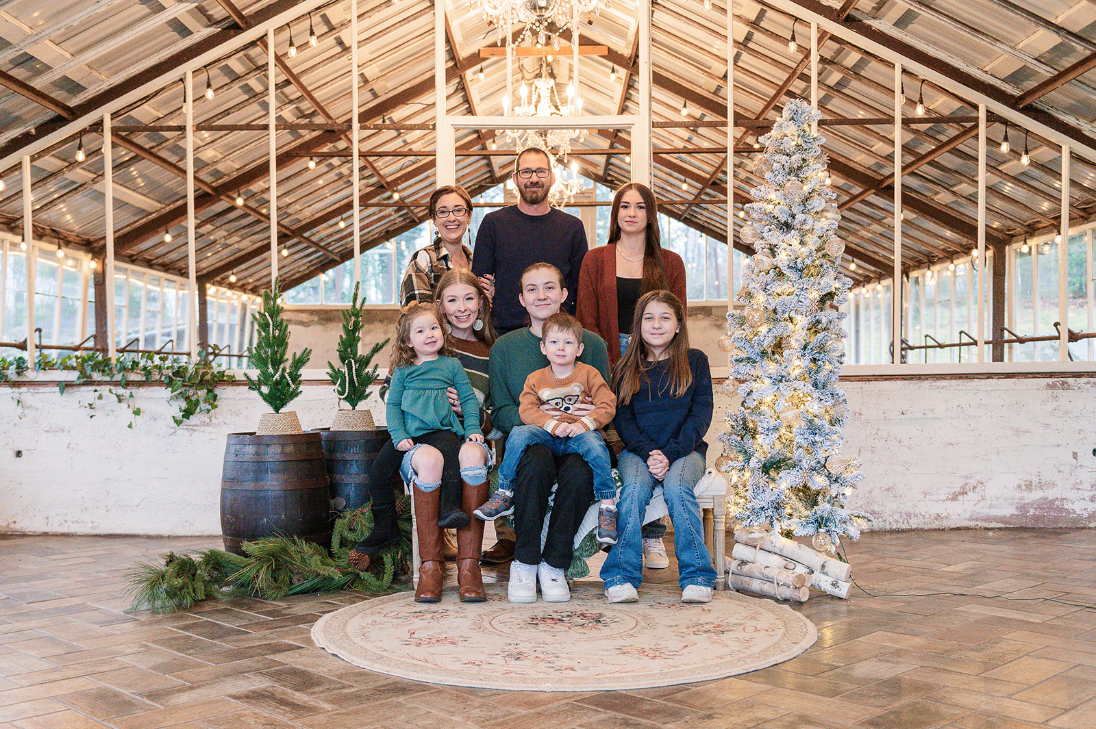 Mother of 6 has a family session at Historic Shady Lane in York PA