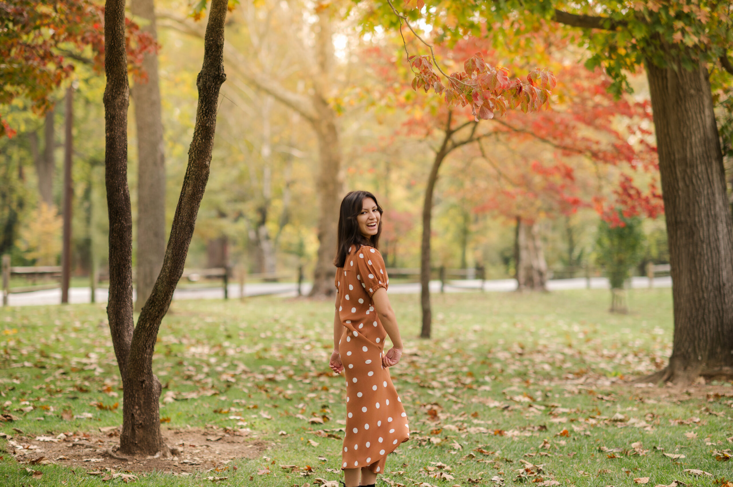 Senior portrait session at Long’s Park in Lancaster, PA during fall